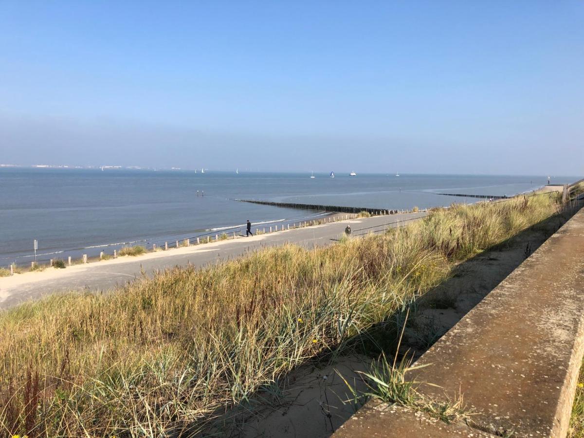 Appartement De Graanzolder Aan Zeeuwse Kust Hoofdplaat Esterno foto